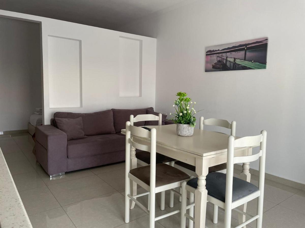 Kraal Apartments Vlorë Εξωτερικό φωτογραφία