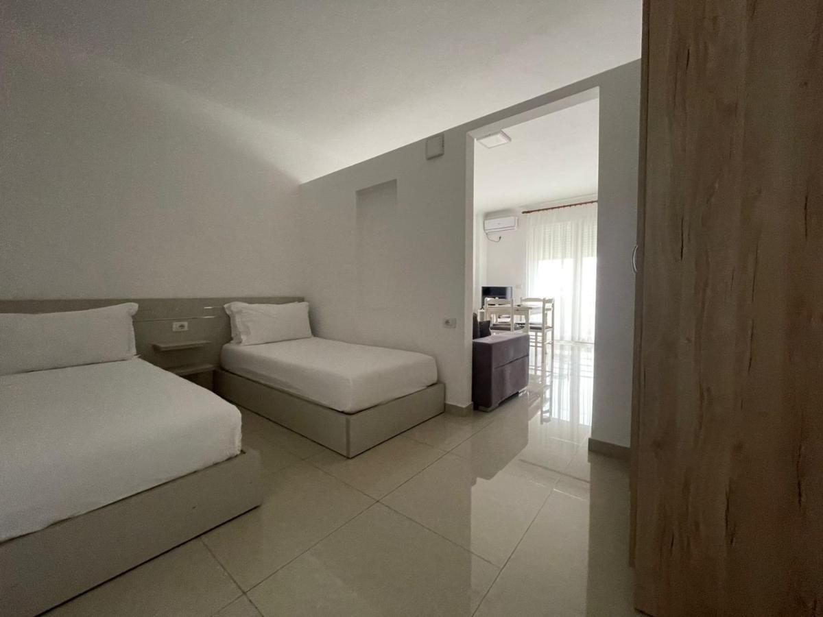 Kraal Apartments Vlorë Εξωτερικό φωτογραφία